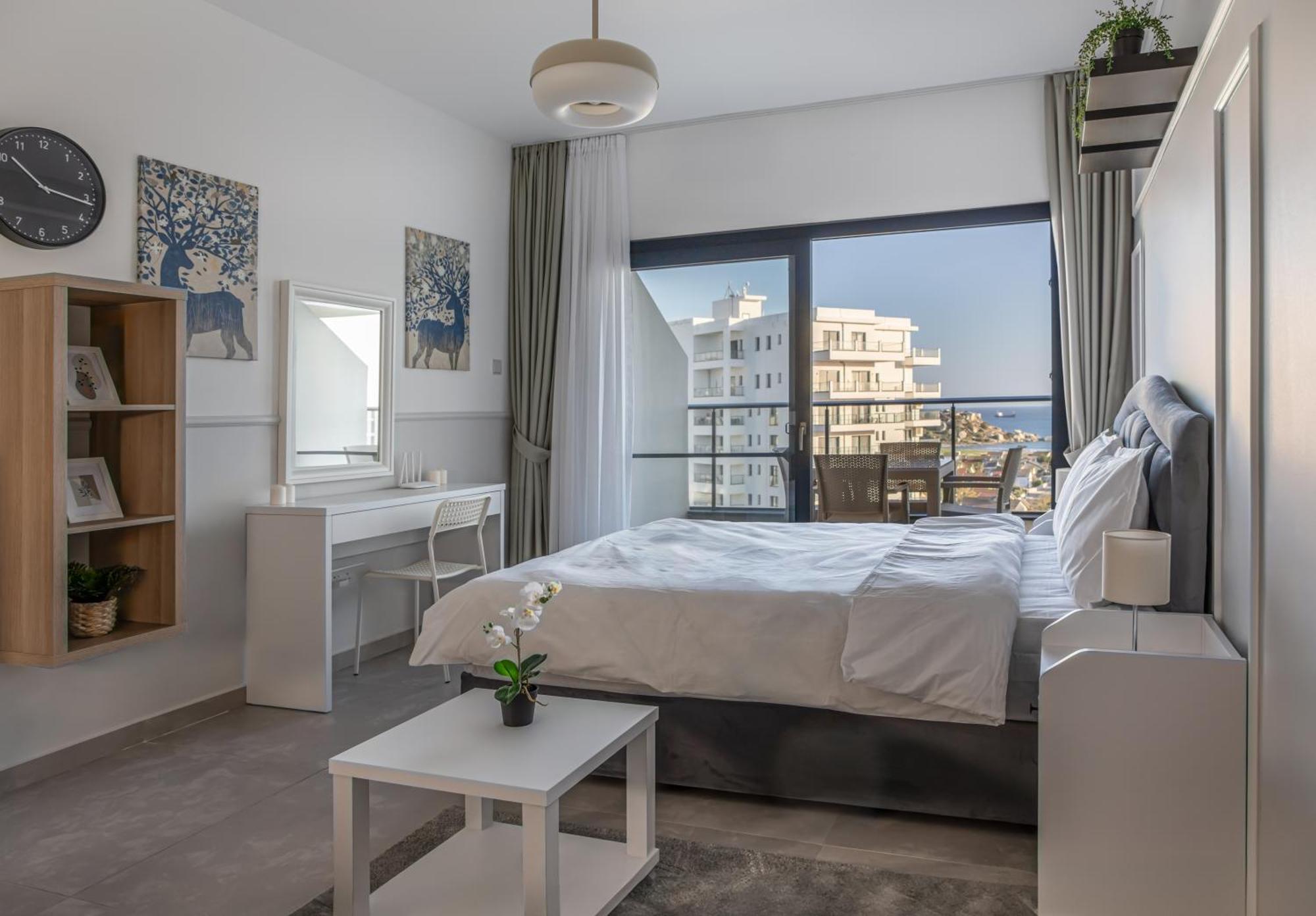 Sophia Pool Apartments at Caesar Blue Resort: All-Inclusive Luxury with Extended Breakfast Perivolia tou Trikomou Exterior photo